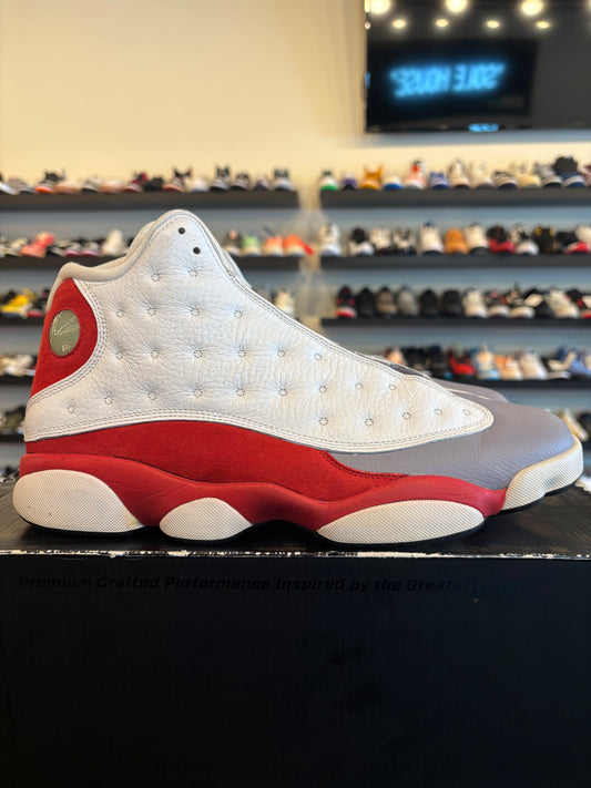 Jordan 13 Grey Toe Size 11 Pre-Owned