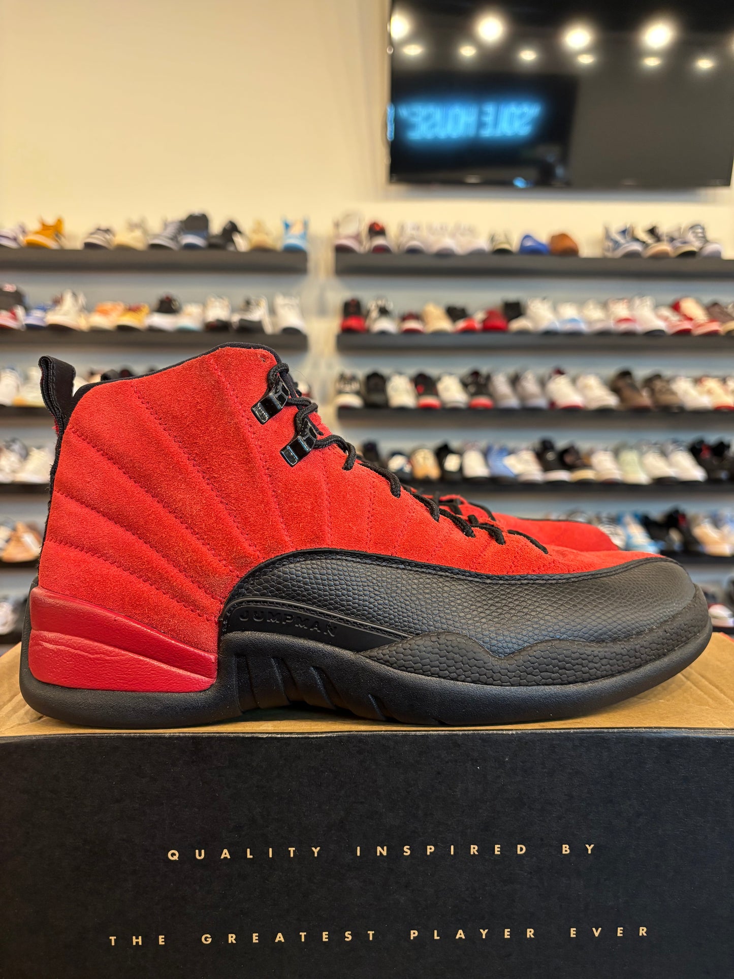 Jordan 12 Reverse Flu Game Size 10 Pre-Owned