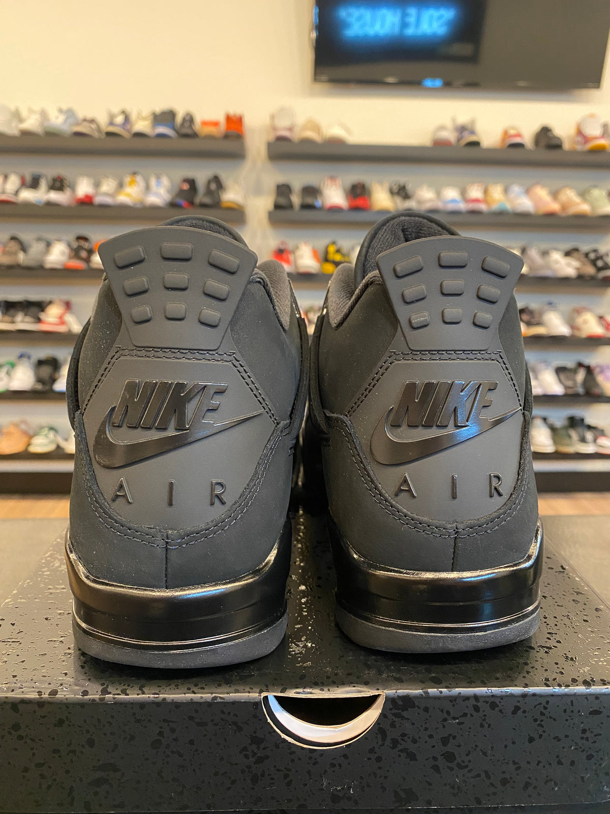 Jordan 4 Black Cat 2025 Size 9.5 Brand New