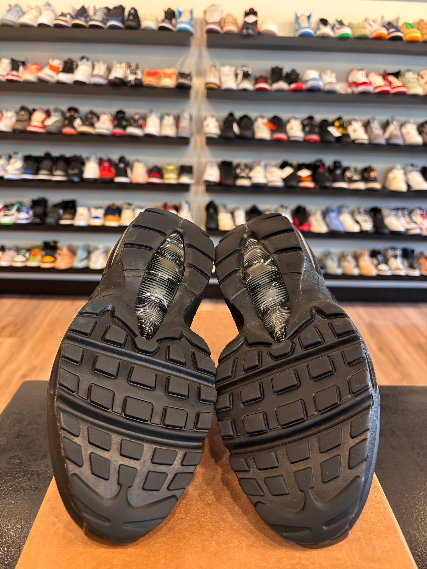 Nike Air Max 95 Triple Black Size 8.5 Pre-Owned (No Box)