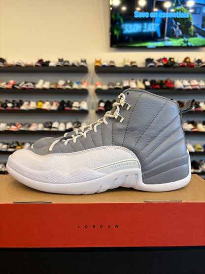 Jordan 12 Stealth Size 10 Pre-Owned