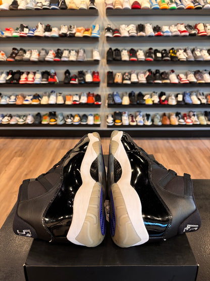 Jordan 11 Space Jam Size 10.5 Pre-Owned