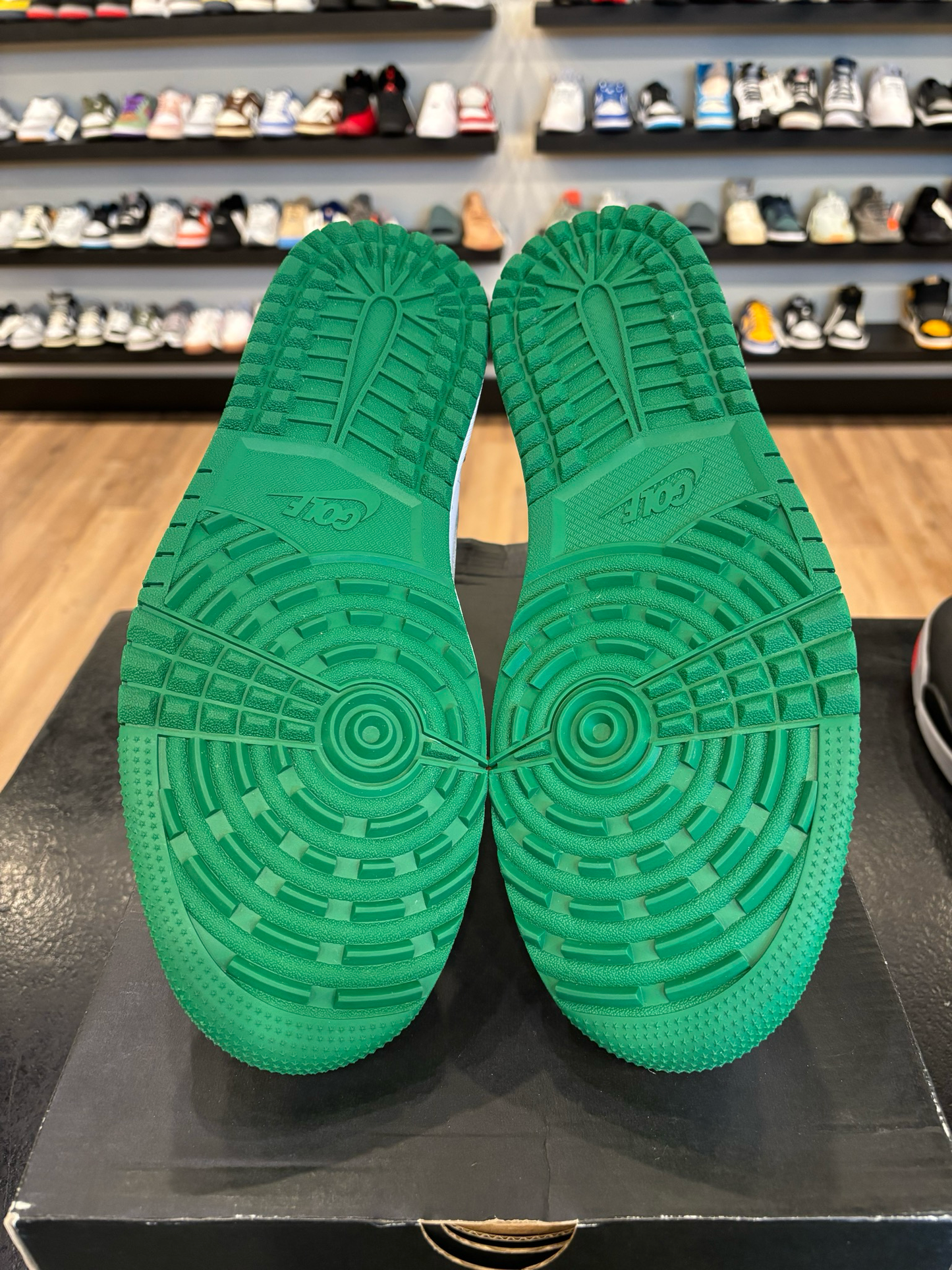 Jordan 1 Golf Metallic Green Size 12 Pre-Owned