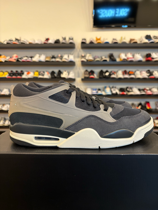 Jordan 4 RM PSG Off Noir Size 9.5 Pre-Owned