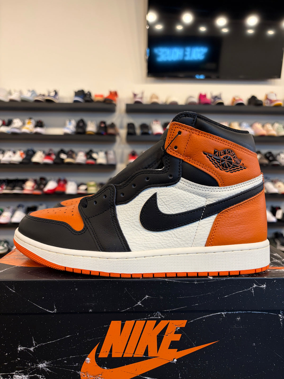 Jordan 1 Shattered Backboard Size 10 Brand New