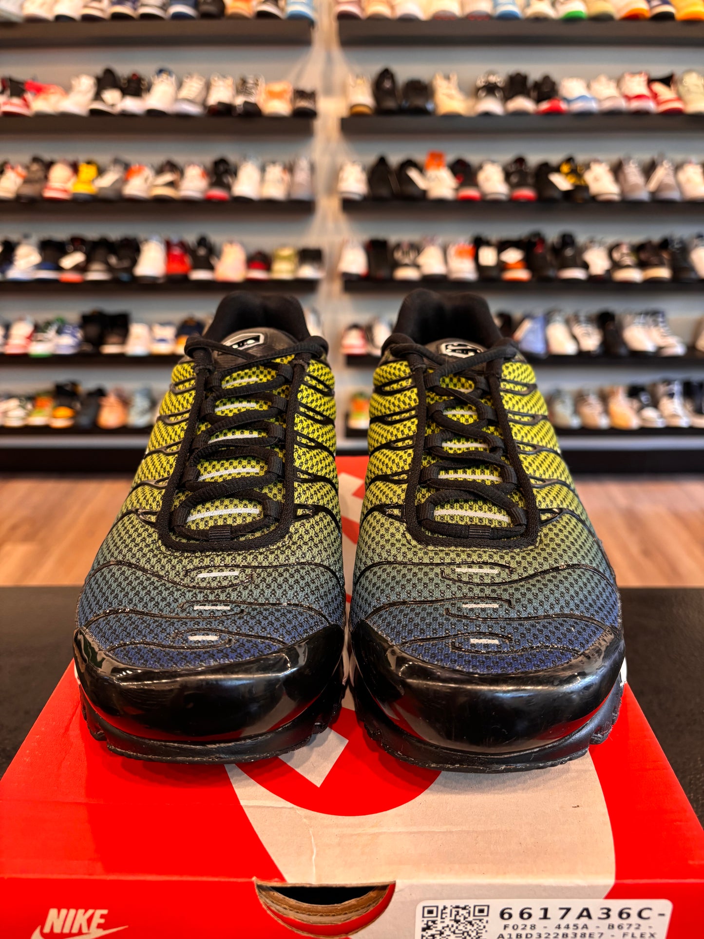 Nike Air Max Plus Green Size 11.5 Pre-Owned