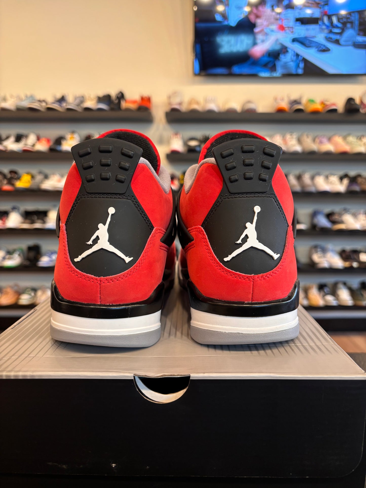 Jordan 4 Toro Bravo 2026 Size 8 Pre-Owned