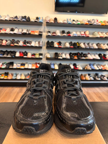 New Balance 1906R Triple Black Size 11 Pre-Owned (No Box)