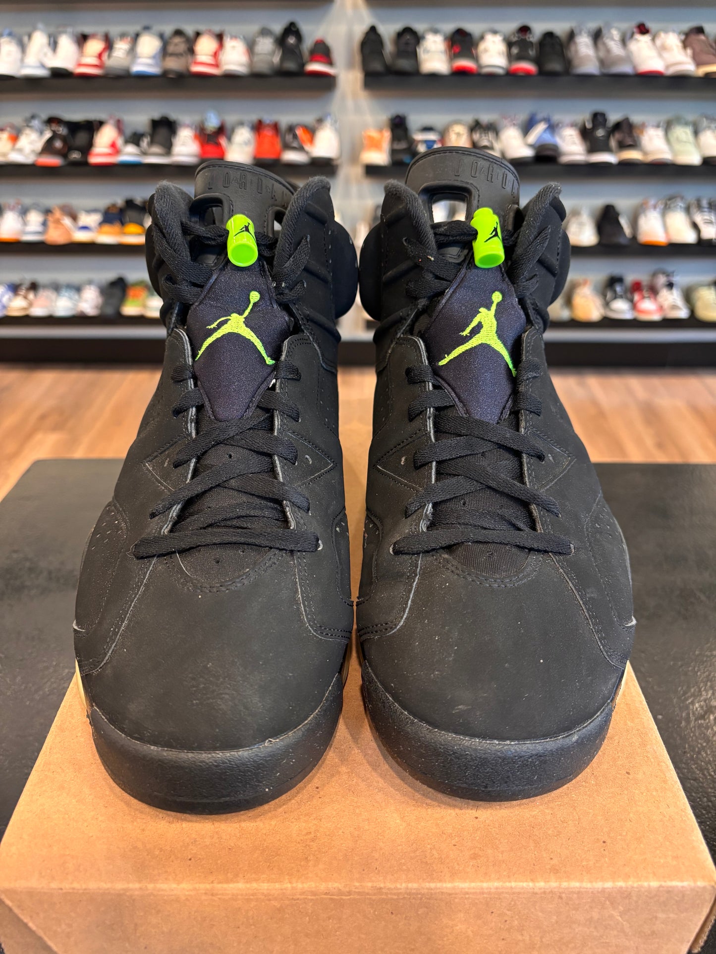 Jordan 6 Electric Green Size 12 Pre-Owned (No Box)
