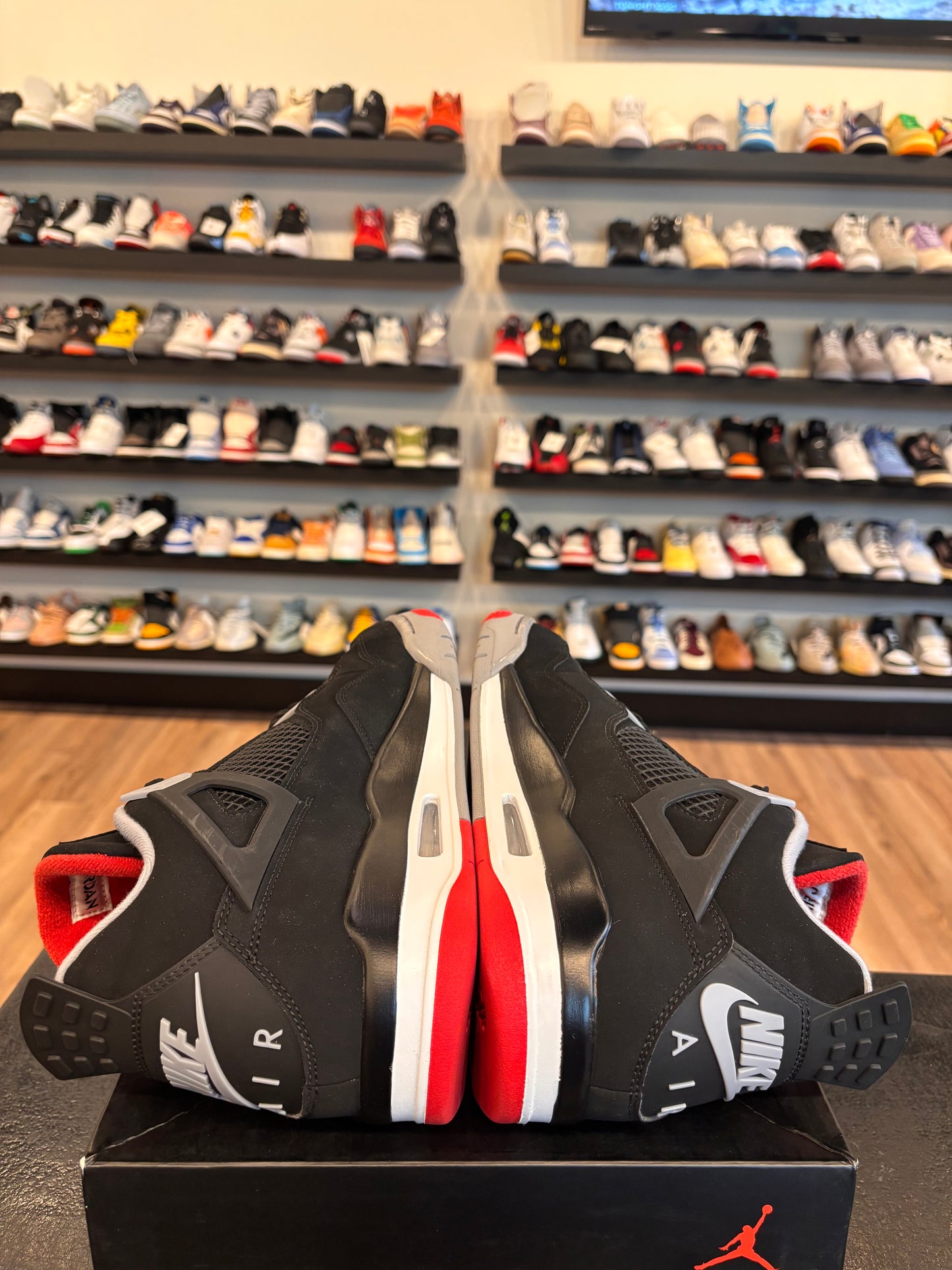 Jordan 4 Bred 2019 Size 11.5 Pre-Owned