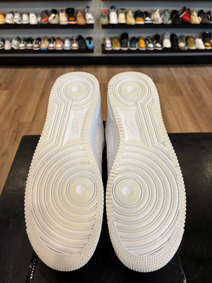 Nike Air Force 1 Low Supreme White Size 10.5 Pre-Owned
