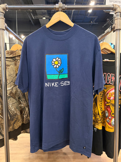 Nike SB Tee Blue Flower Size Large Pre-Owned