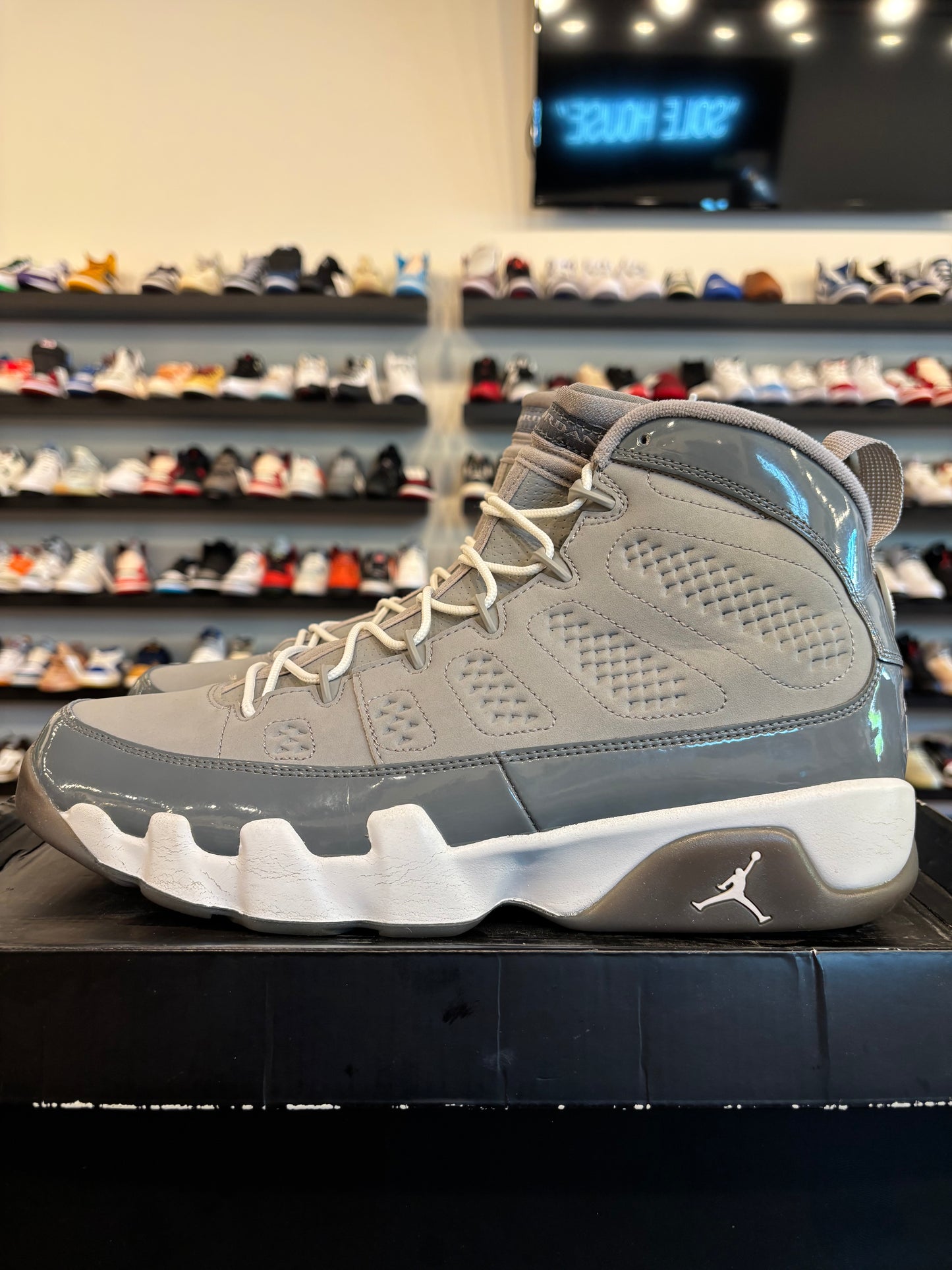 Jordan 9 Cool Grey 2012 Size 12 Pre-Owned