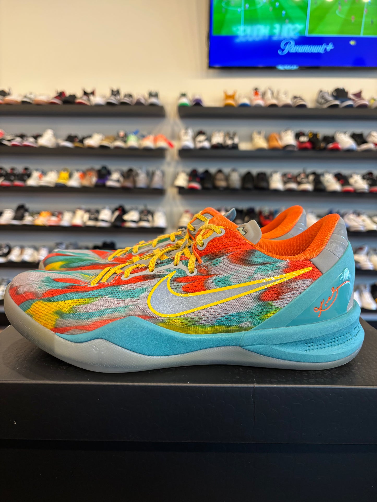 Nike Kobe 8 Protro Venice Beach Size 9 Pre-Owned
