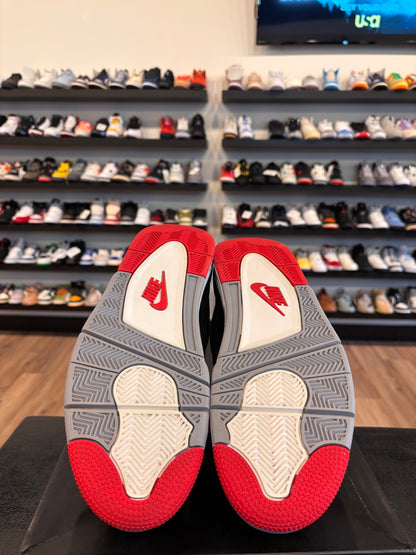 Jordan 4 Bred 2019 Size 11.5 Pre-Owned