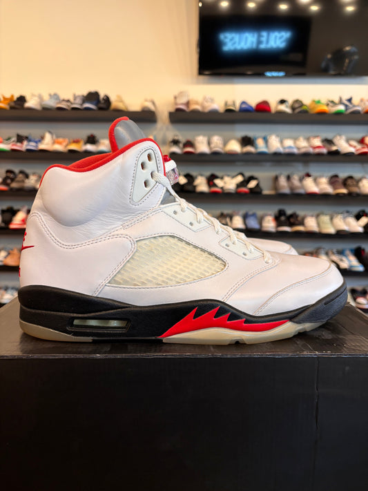 Jordan 5 Fire Red 2020 Size 13 Pre-Owned