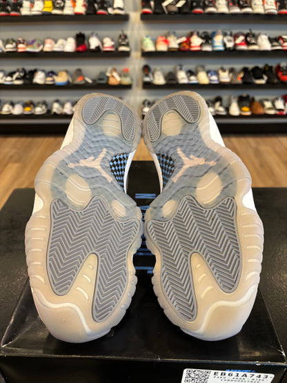 Jordan 11 Low Cement Grey Size 9 Pre-Owned