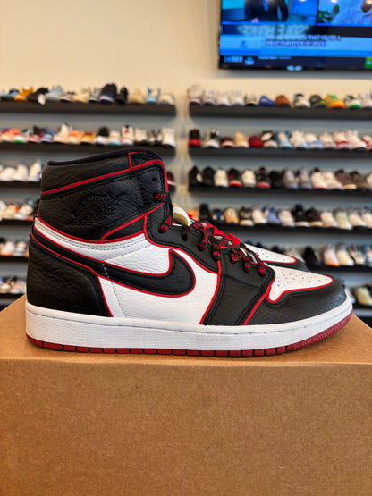 Jordan 1 Bloodline Size 8.5 Pre-Owned (No Box)