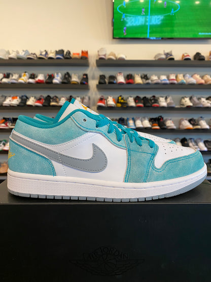 Jordan 1 Low New Emerald Size 7 Brand New