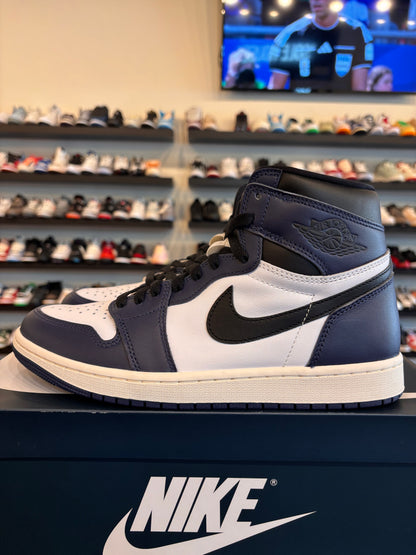Jordan 1 Midnight Navy Size 9.5 Pre-Owned