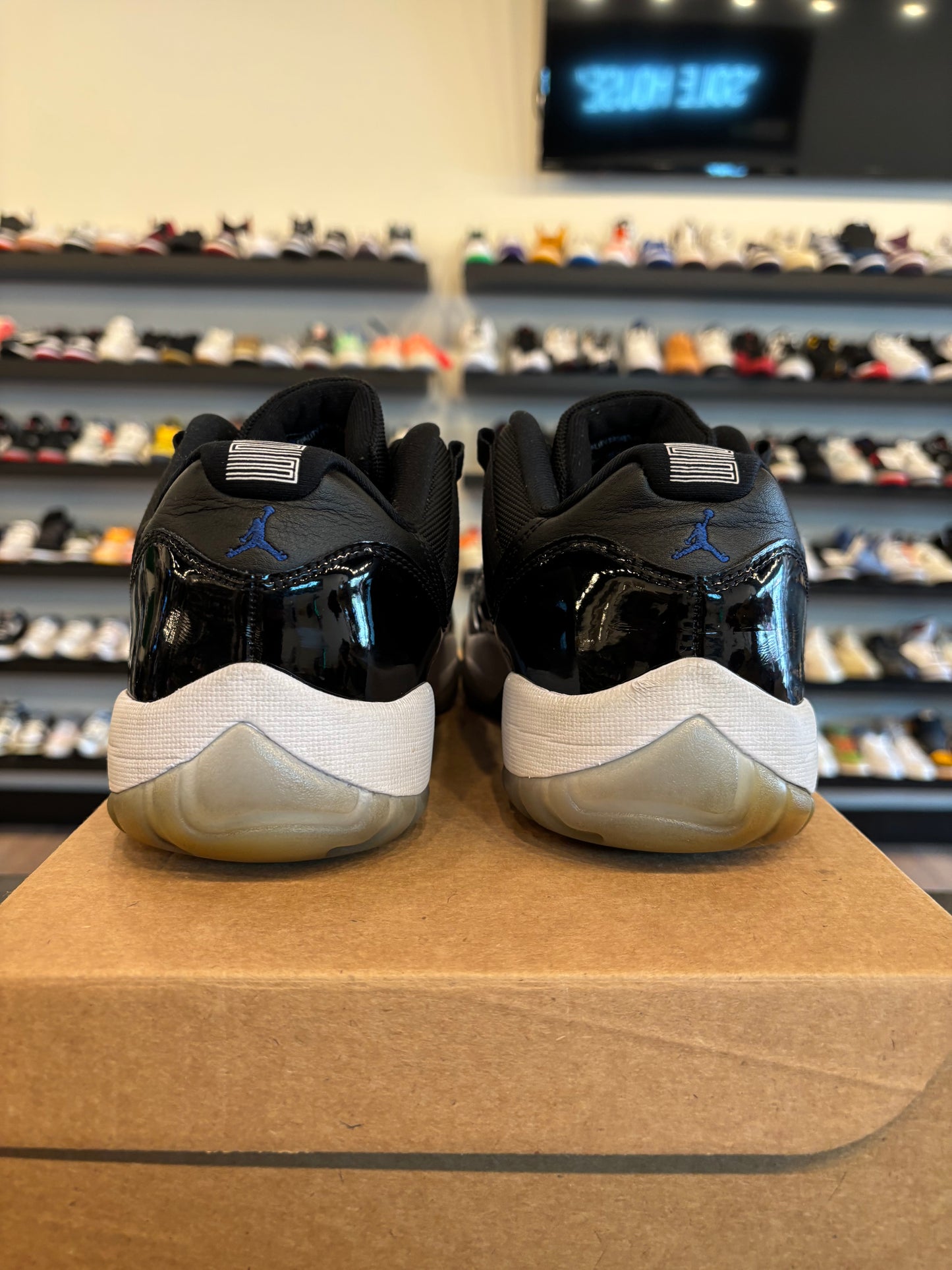 Jordan 11 Low Space Jam Size 9 Pre-Owned (No Box)