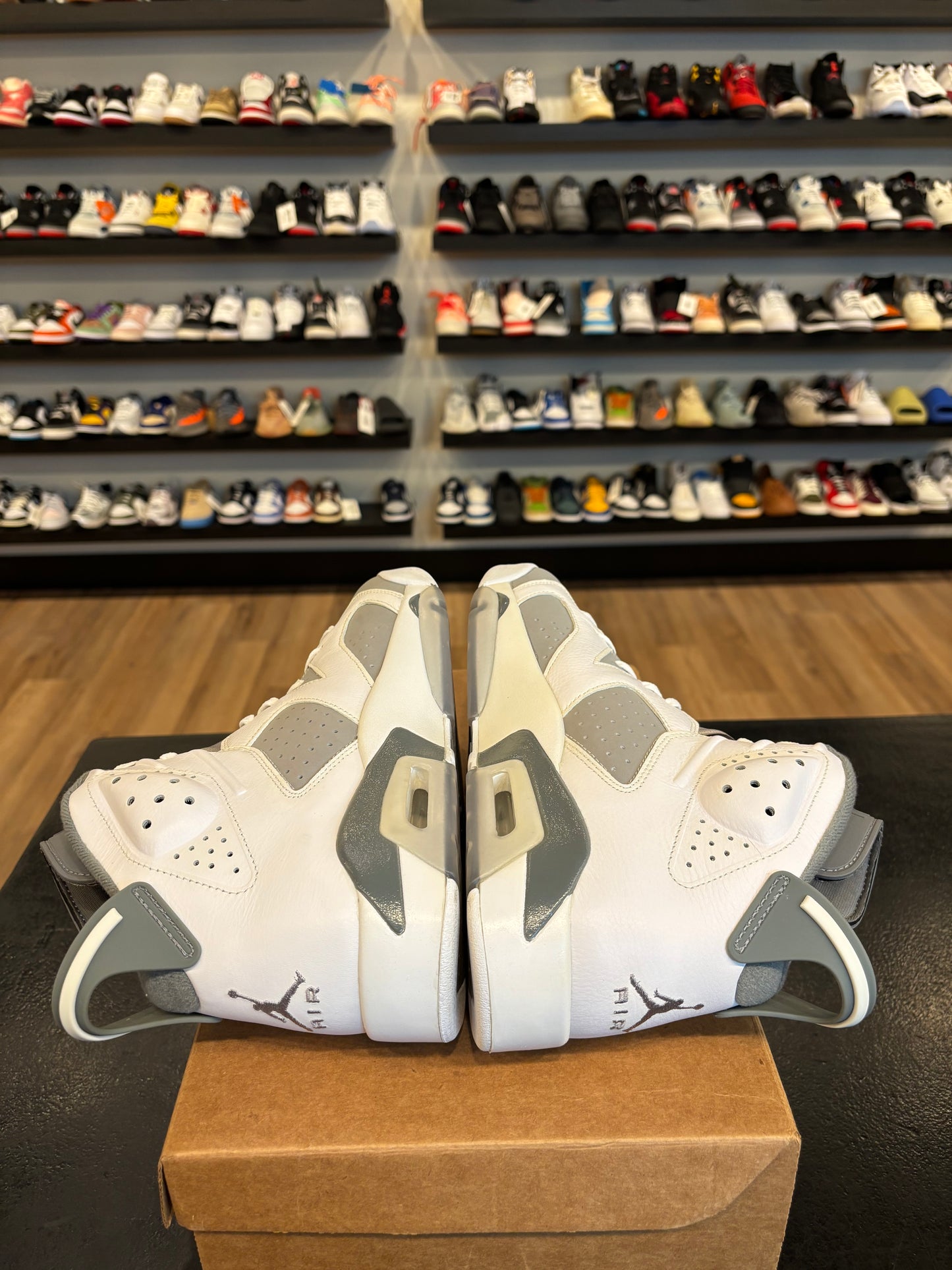 Jordan 6 Cool Grey Size 9.5 Pre-Owned (No Box)