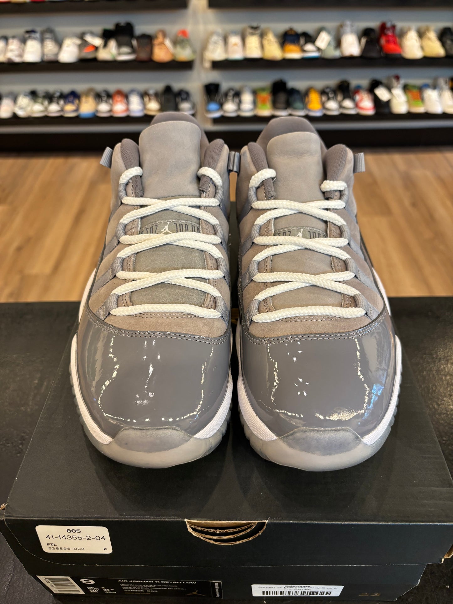 Jordan 11 Low Cool Grey Size 9 Pre-Owned