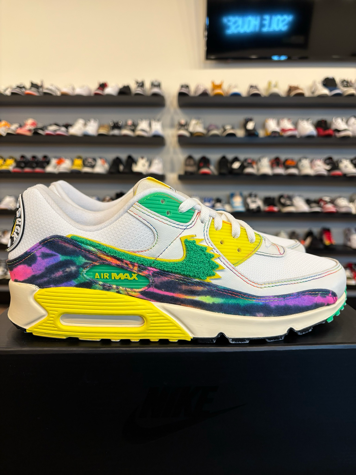 Nike Air Max 90 Grateful Dead Oregon Size 13 Brand New