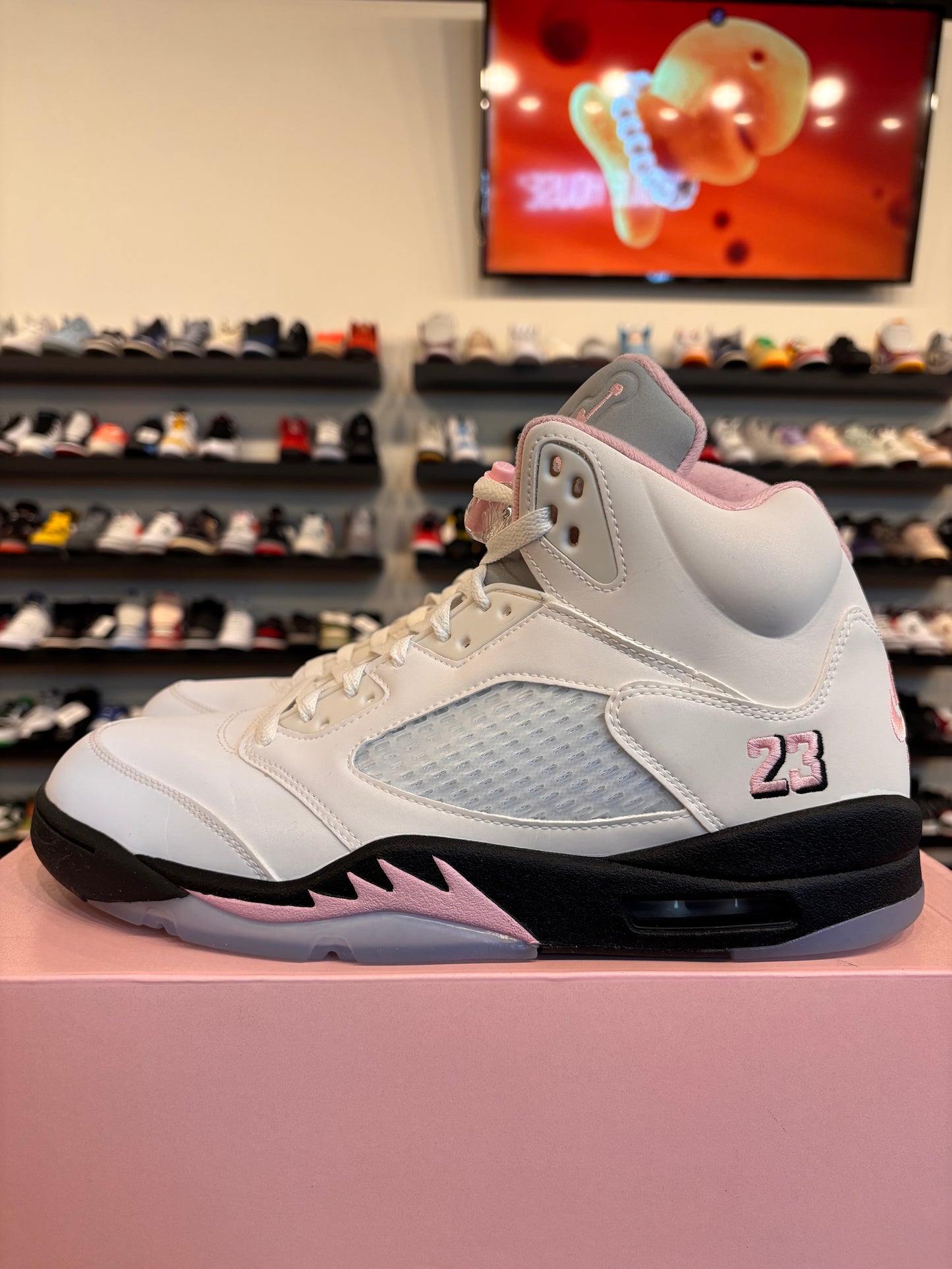 Jordan 5 Soft Pink Size 12 Pre-Owned