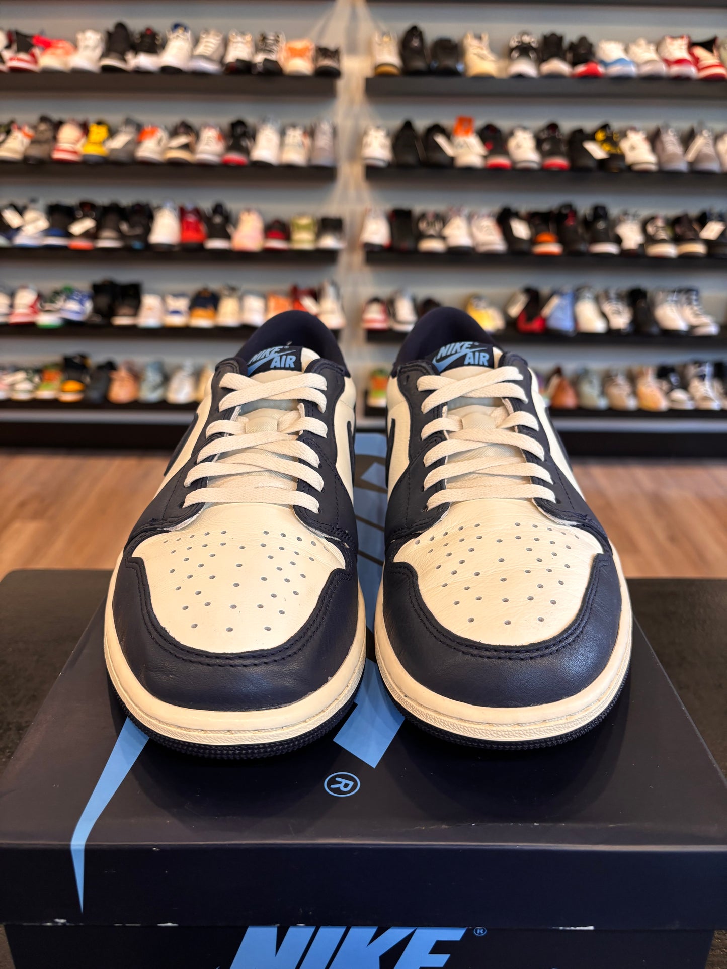 Jordan 1 Low Obsidian Size 10.5 Pre-Owned