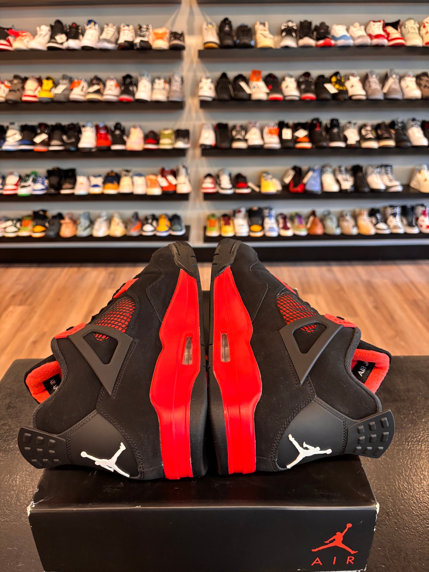 Jordan 4 Red Thunder Size 14 Pre-Owned