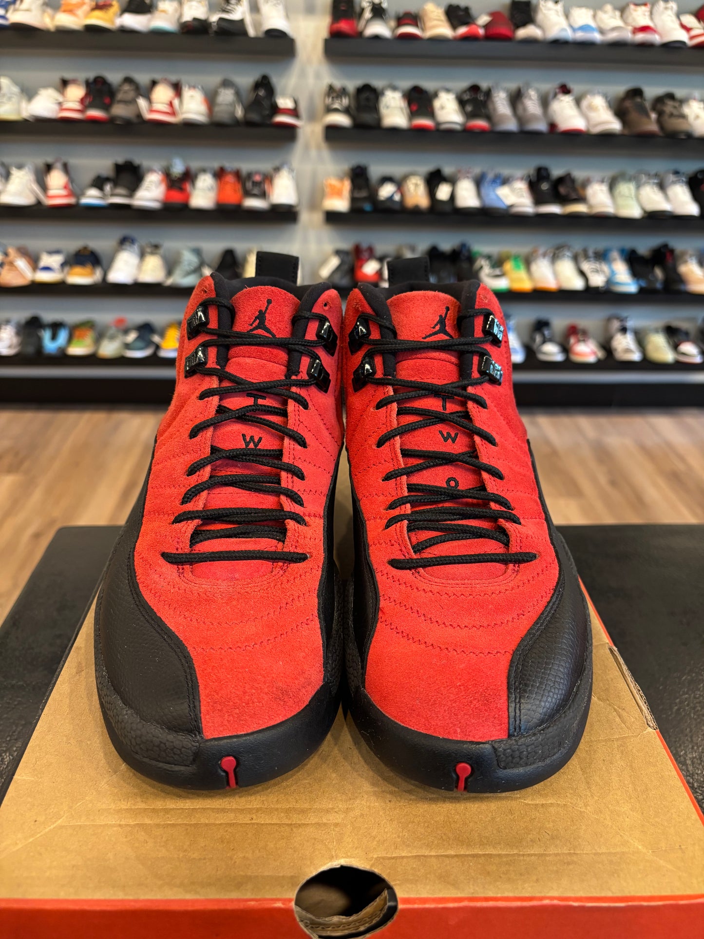 Jordan 12 Reverse Flu Game Size 10 Pre-Owned