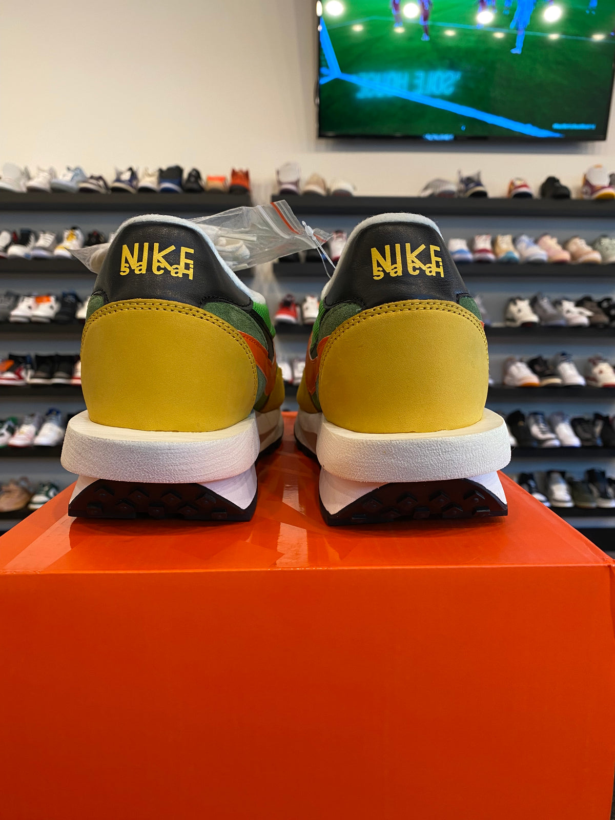 Nike Sacai Waffle LD Green Gusto Size 12 Brand New