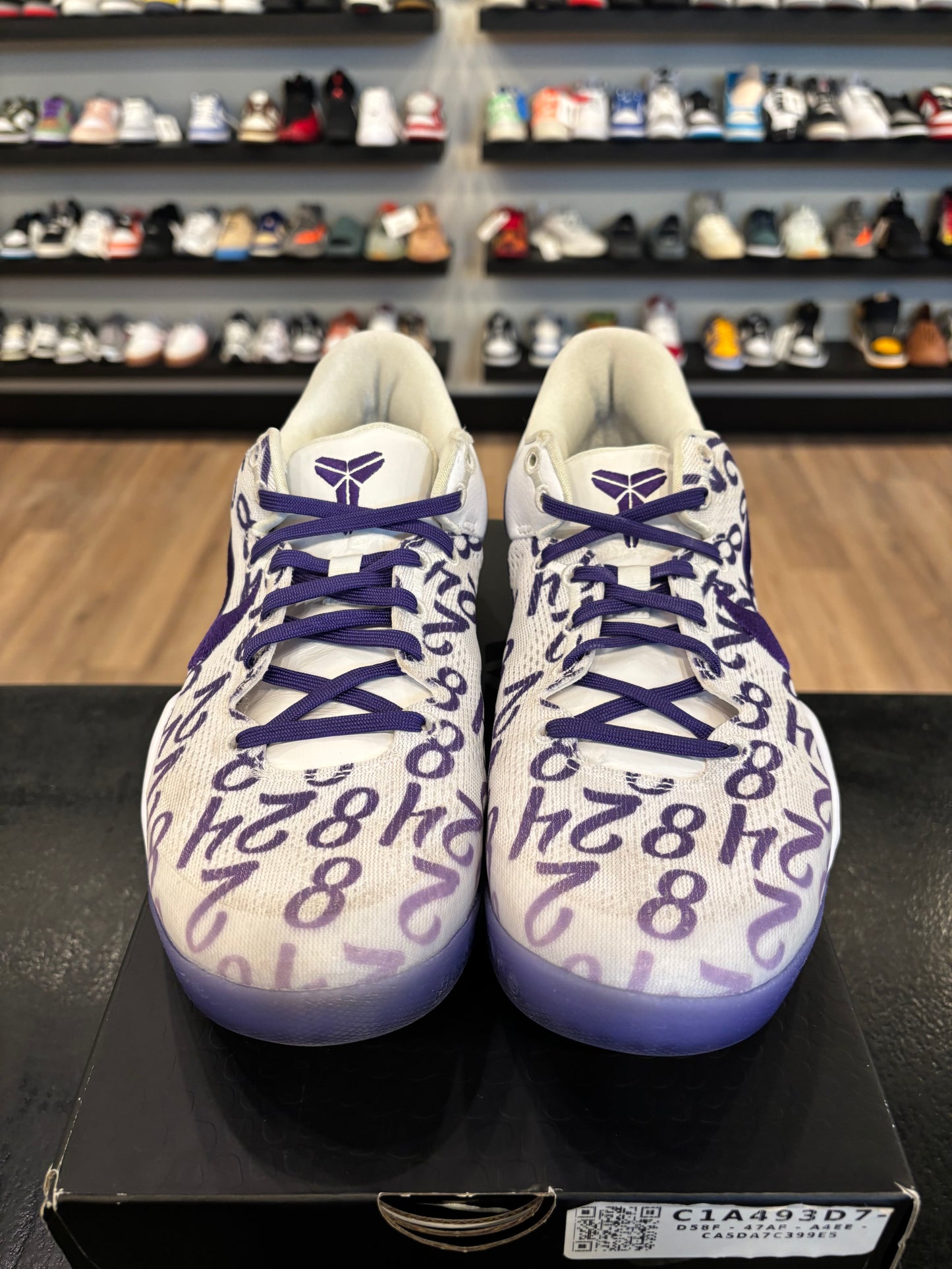 Nike Kobe 8 Protro Court Purple Size 8.5 Pre-Owned