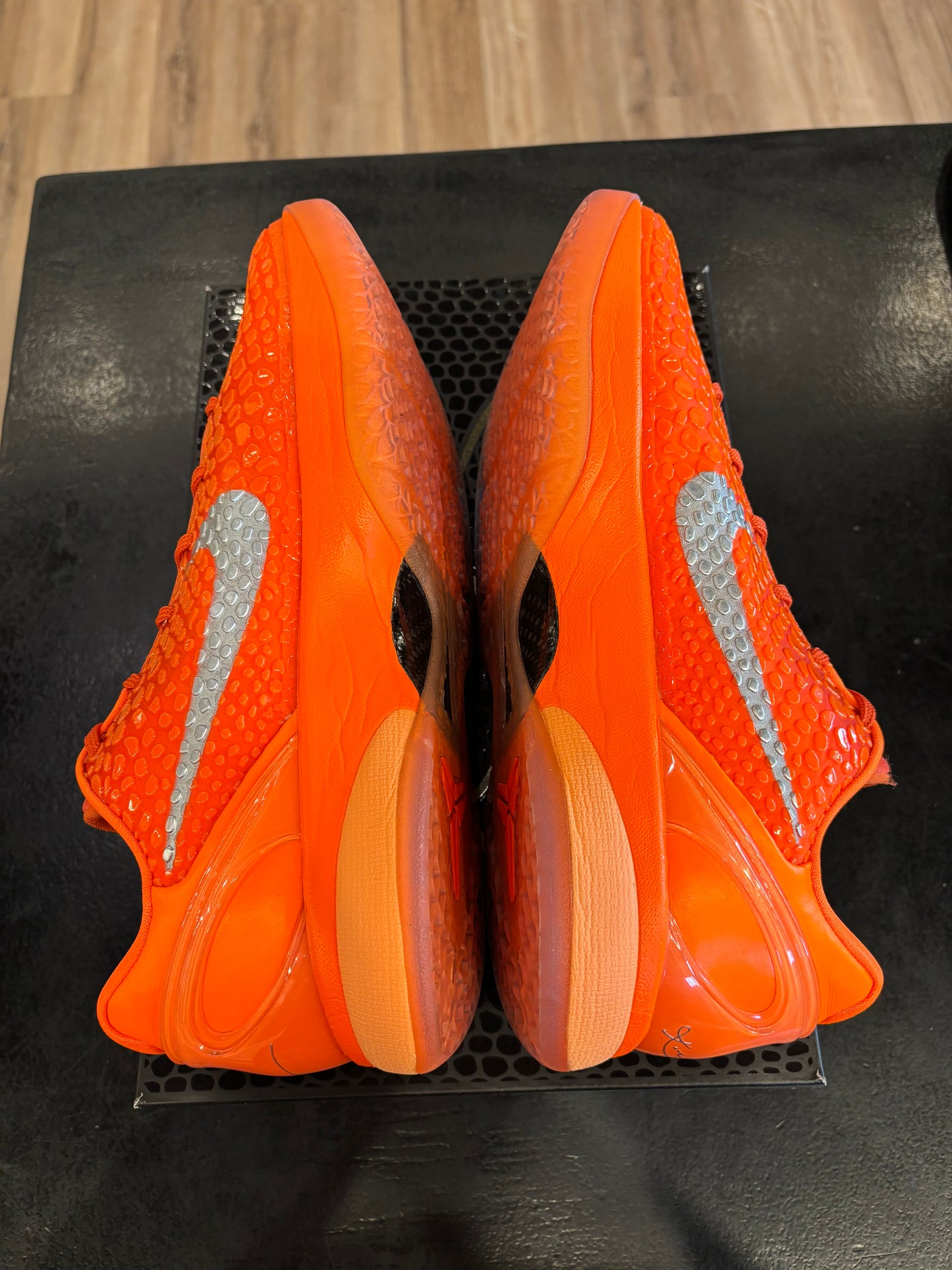 Nike Kobe 6 Protro Total Orange Size 12 Pre-Owned