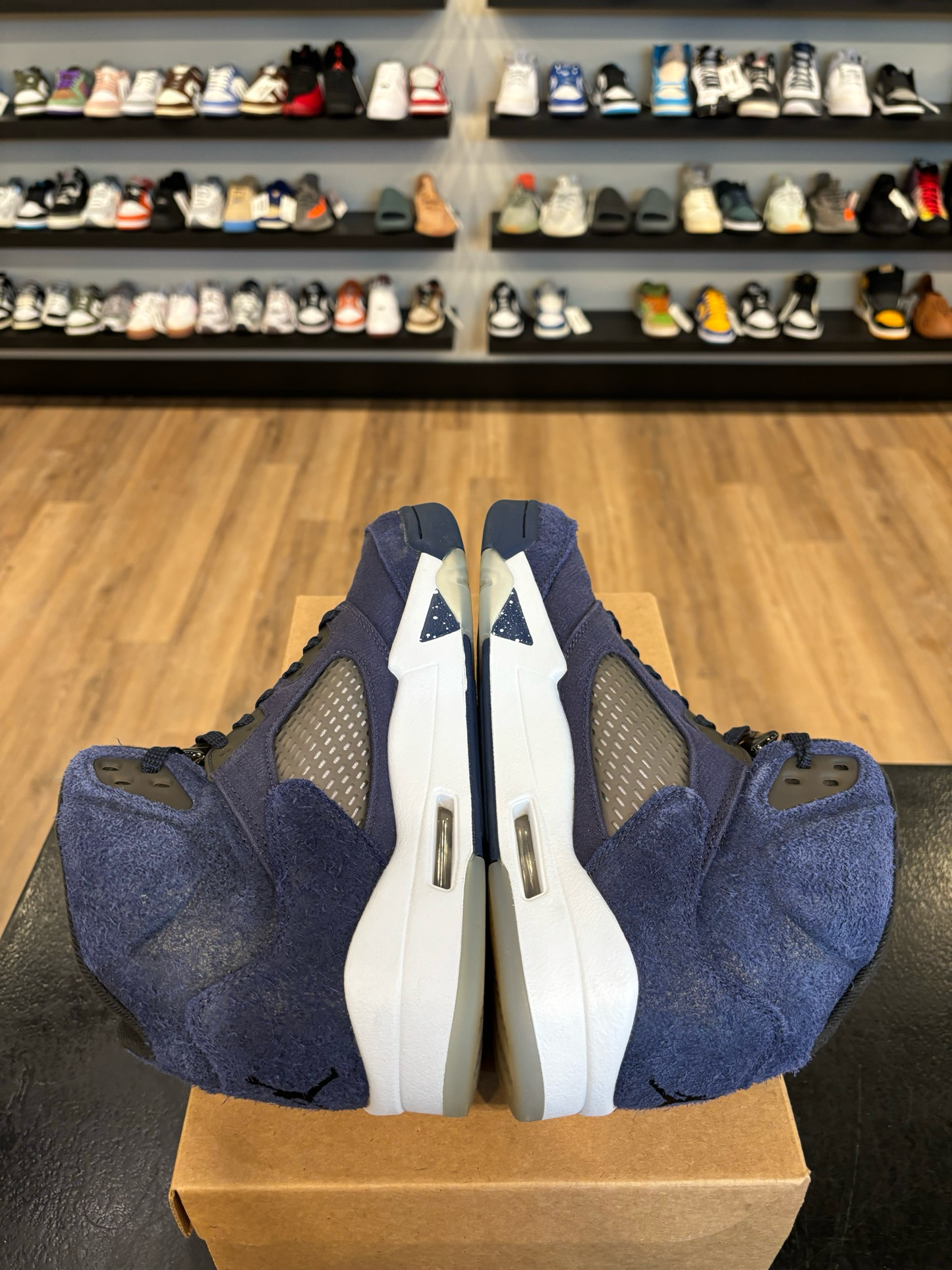Jordan 5 Georgetown Size 9.5 Pre-Owned (No Box)