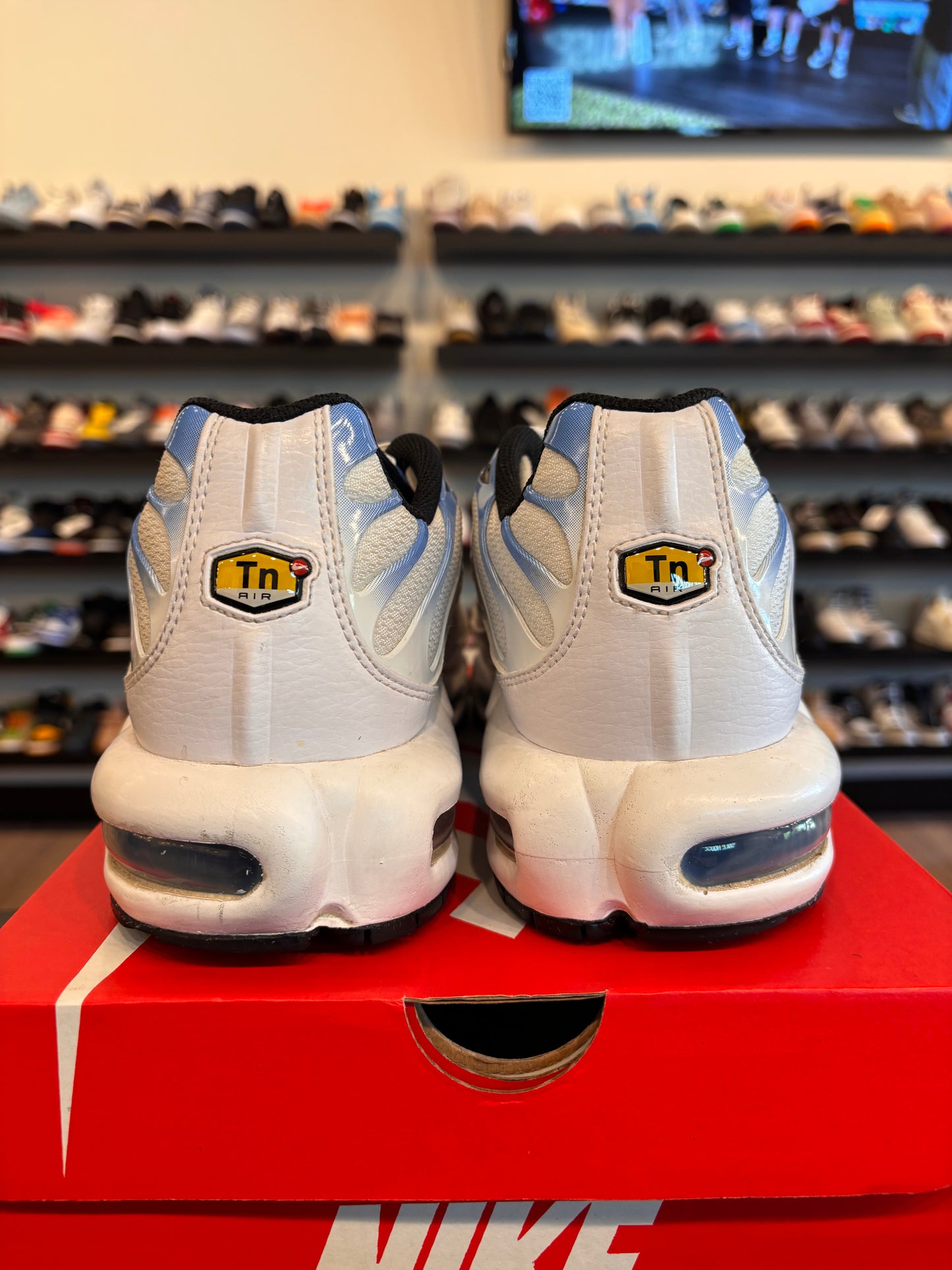 Nike Air Max Plus White Size 11.5 Pre-Owned (No Box)