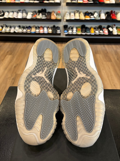 Jordan 11 Low Cool Grey Size 9 Pre-Owned