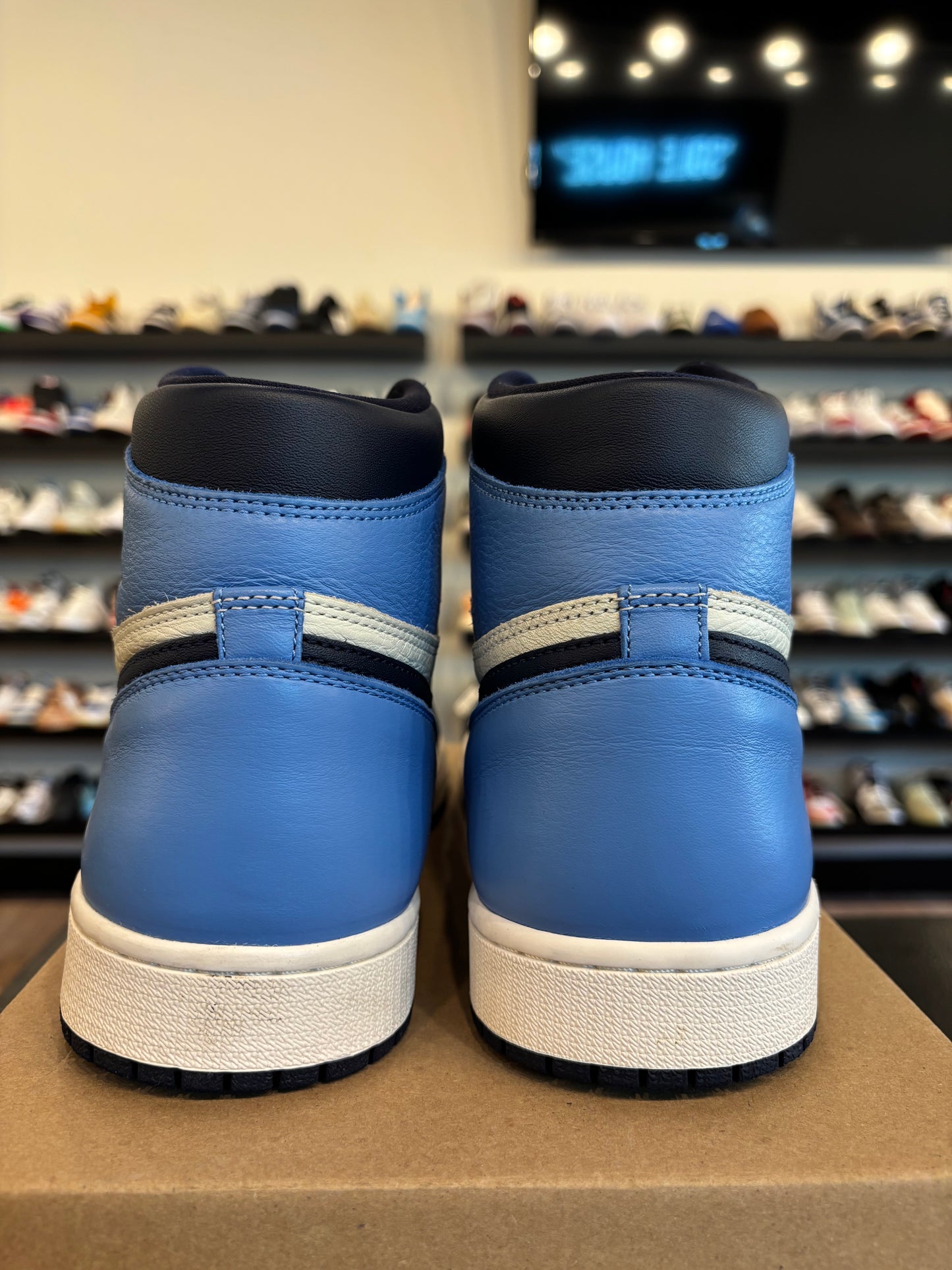 Jordan 1 Obsidian Size 12 Pre-Owned (No Box)