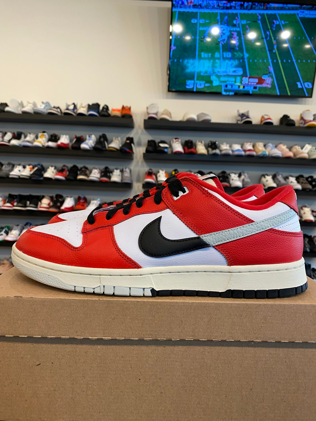 Nike Dunk Low Chicago Split Size 12 Pre-Owned (No Box)