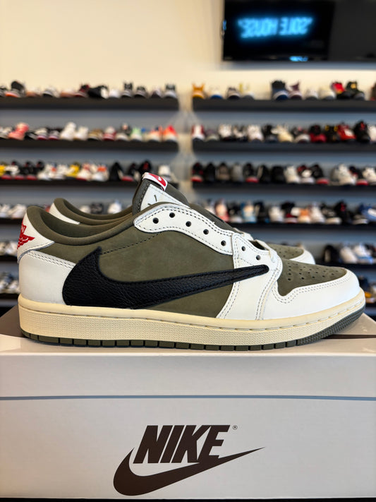 Jordan 1 Low Travis Scott Medium Olive Size 7.5 (9W) Brand New