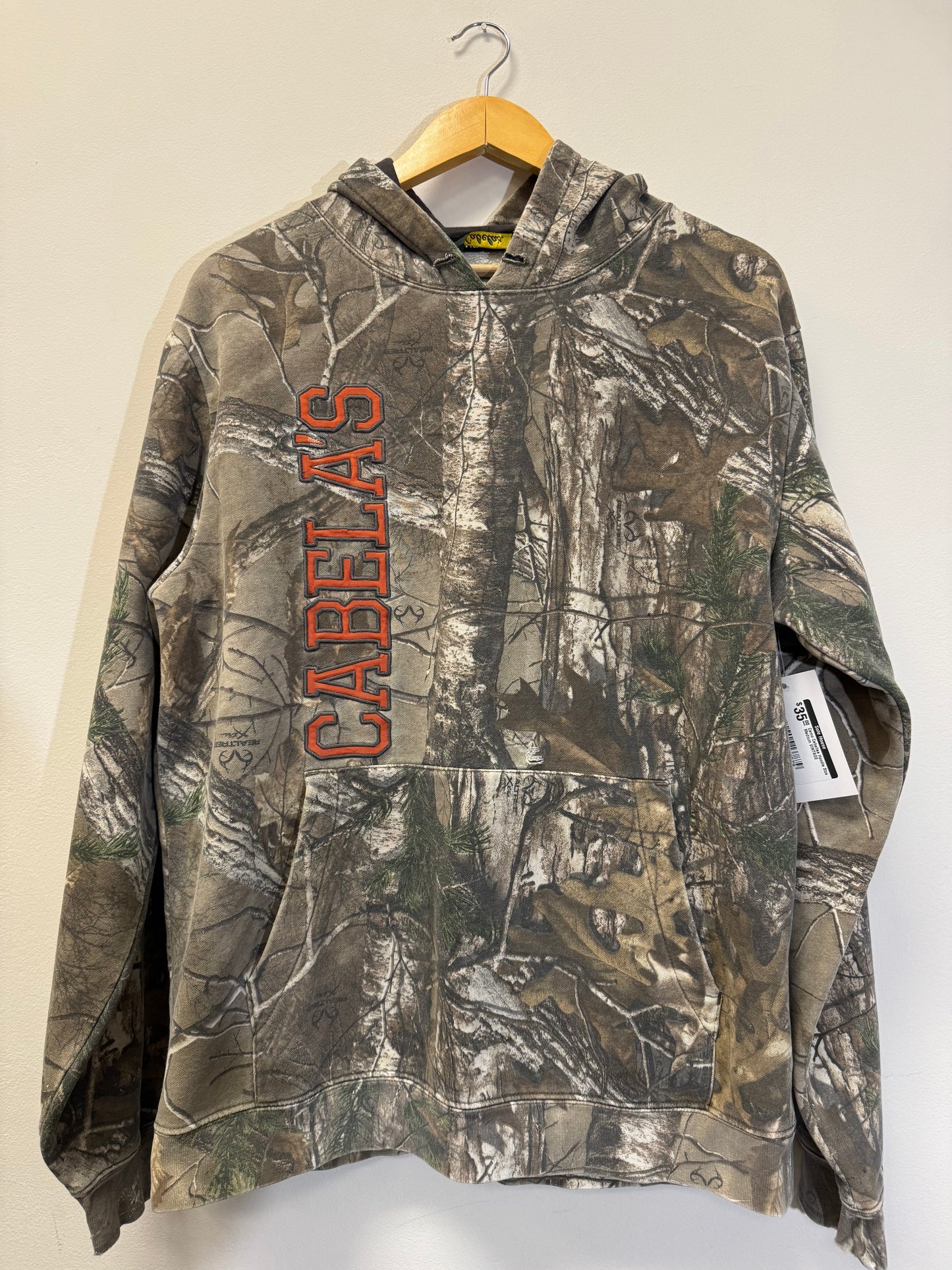 Camo Cabellas Hoodie Size Medium Vintage