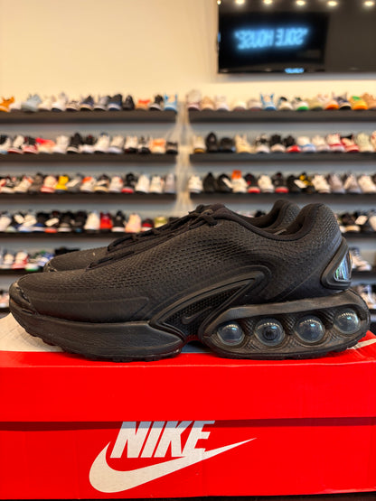 Nike Air Max DN8 Black Size 9.5 Pre-Owned