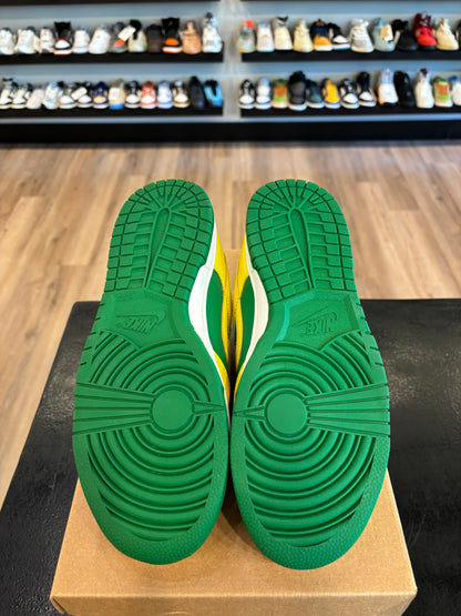 Nike Dunk Low Reverse Brazil Size 8 Pre-Owned (No Box)