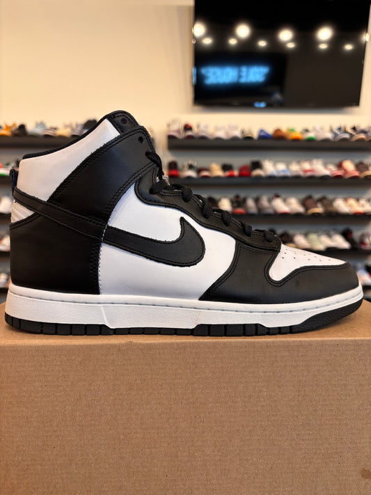 Nike Dunk High Panda Size 9 (10.5W) Pre-Owned (No Box)