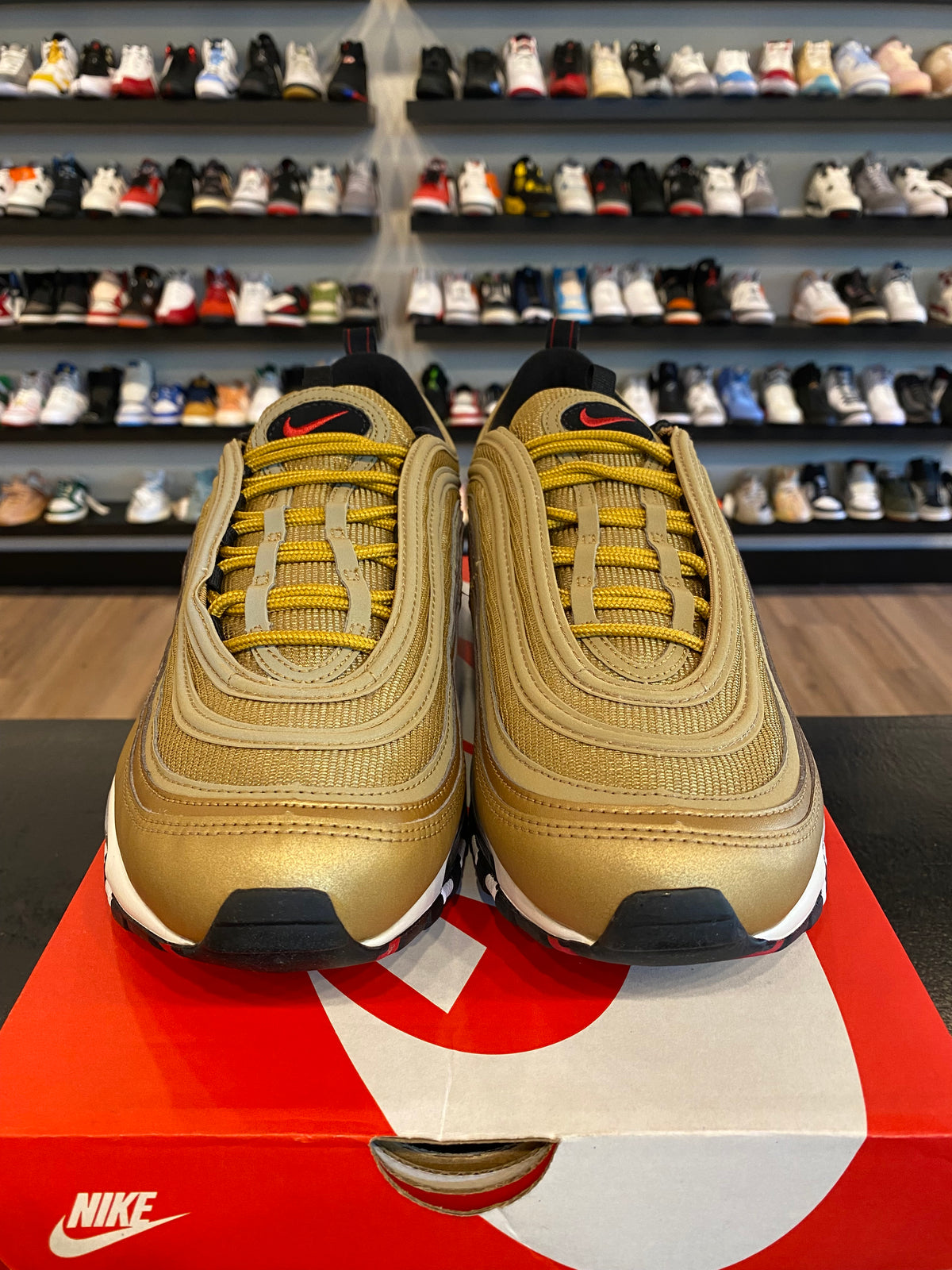 Nike Air Max 97 Metallic Gold 2017 Size 12 Brand New