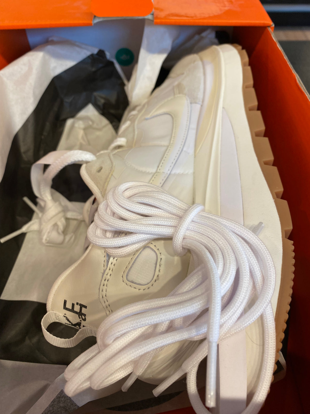 Nike Sacai Vaporwaffle Sail Gum Size 12 Brand New
