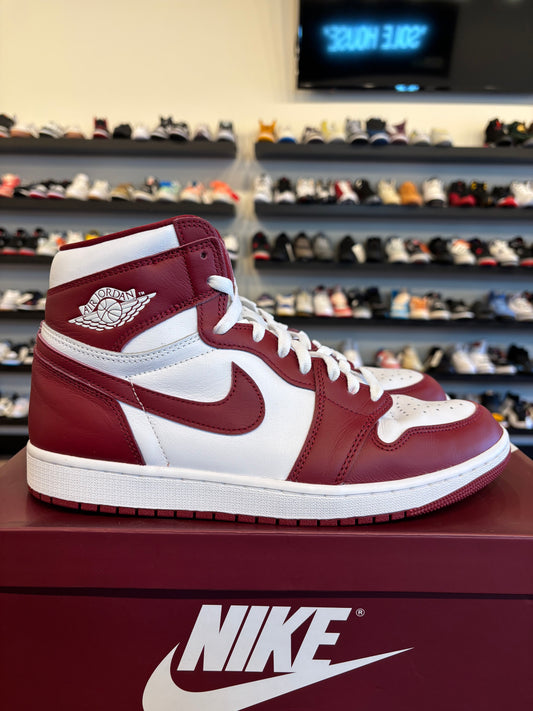 Jordan 1 Team Red Size 11 Pre-Owned