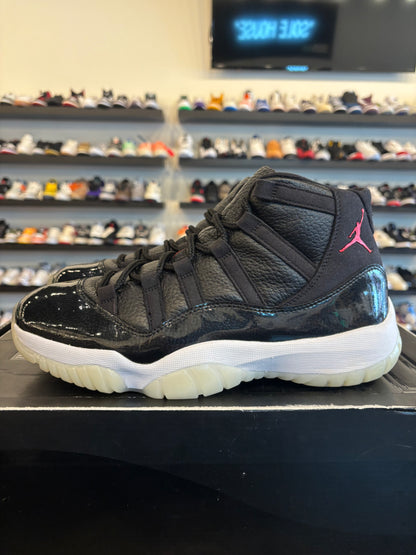 Jordan 11 72-10 Size 8.5 Pre-Owned