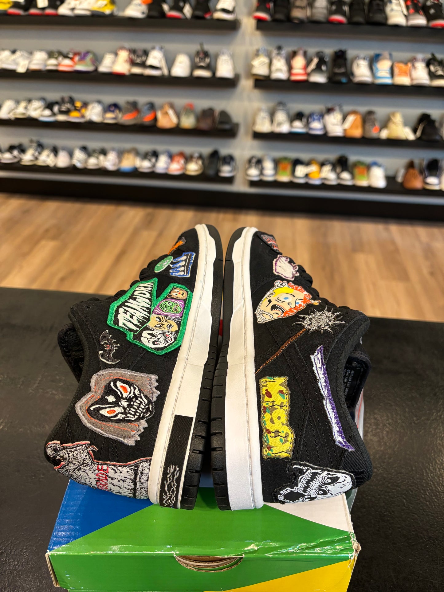 Nike SB Dunk Low Neckface Size 5.5 (7W) Brand New